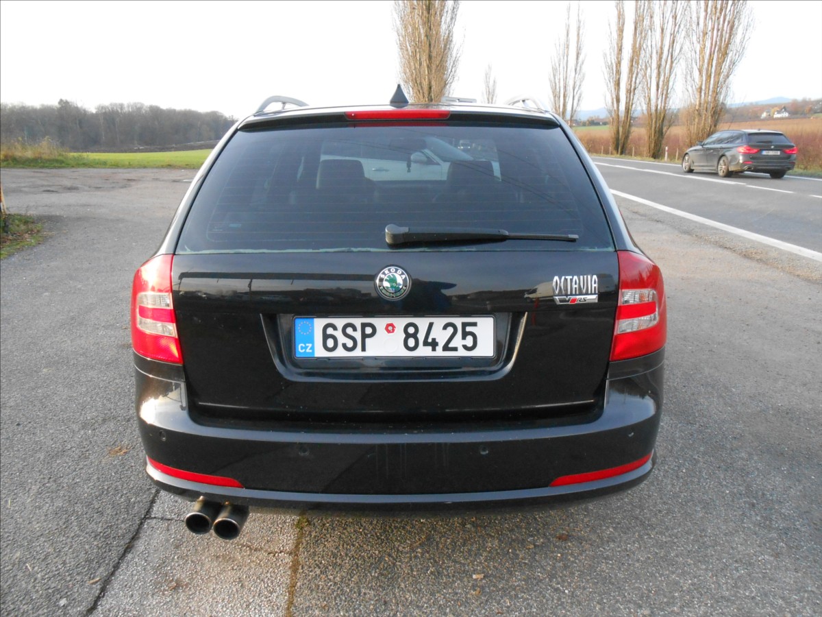 skoda-octavia-2-0-rs-147-kw-serviska - 5