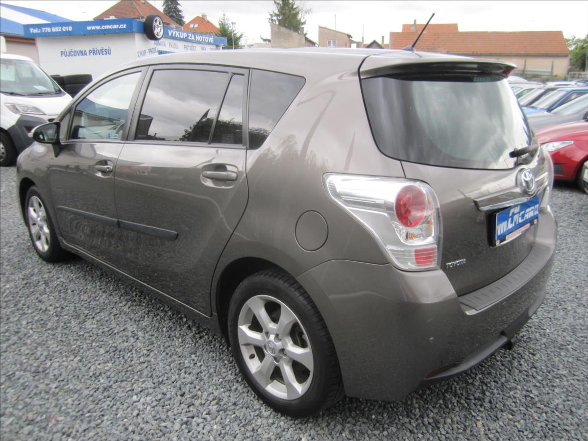 toyota-verso-1-8-valvematic-bi-xenony - 5