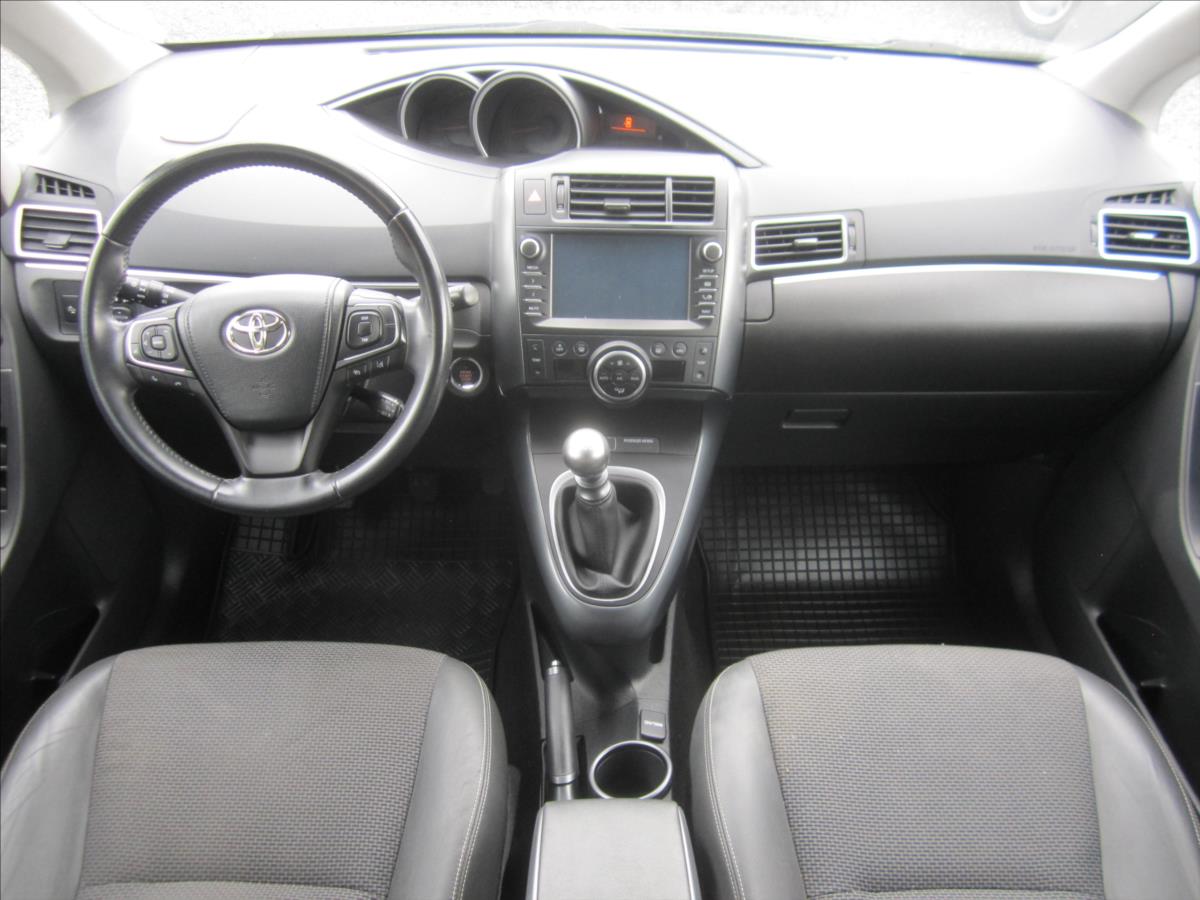 toyota-verso-1-8-valvematic-bi-xenony - 6