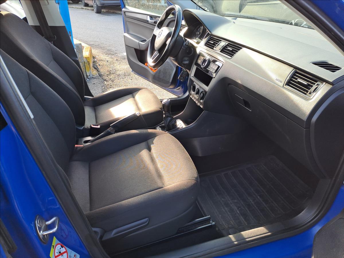 skoda-rapid-1-0-tsi-1-majitel-koupeno-cz - 6