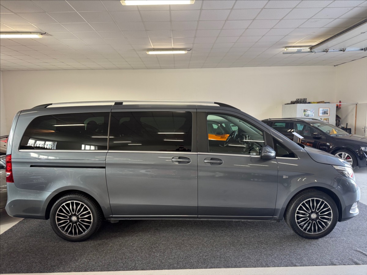 mercedes-benz-tridy-v-2-2-v220d-8mist-led-po-servisu - 3