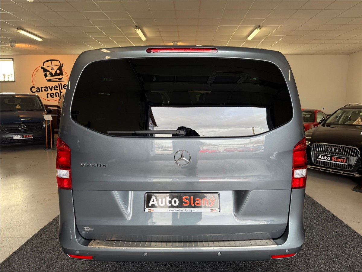 mercedes-benz-tridy-v-2-2-v220d-8mist-led-po-servisu - 8
