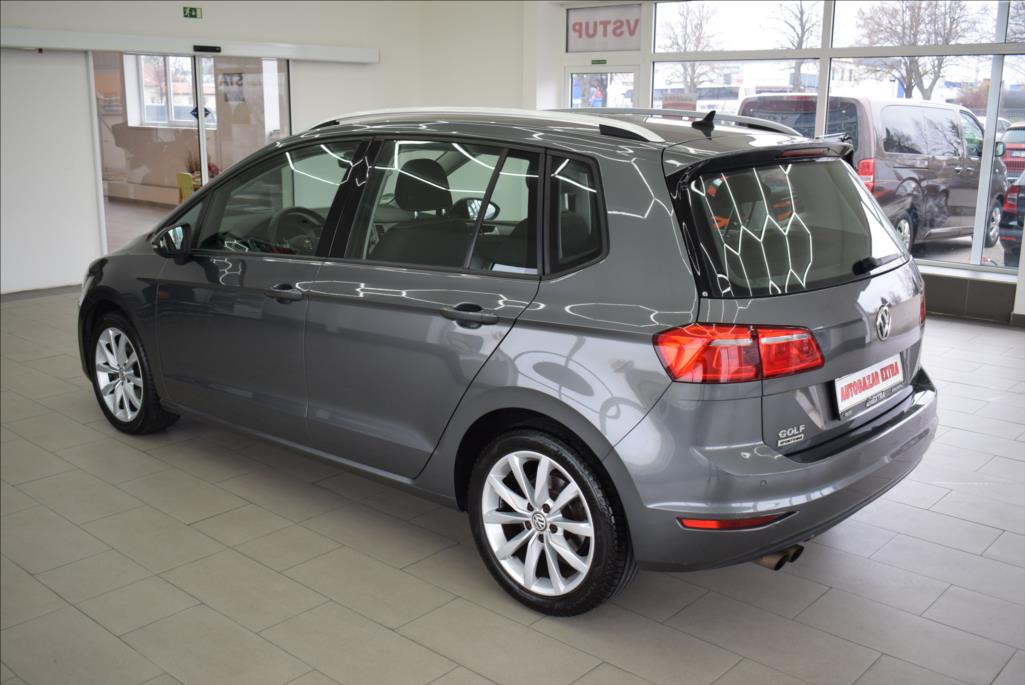 volkswagen-golf-sportsvan-1-4-tsi-1-maj-navi-xen-led - 7