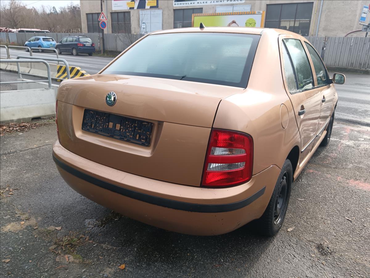 skoda-fabia-1-4-i-automat-comfort - 9
