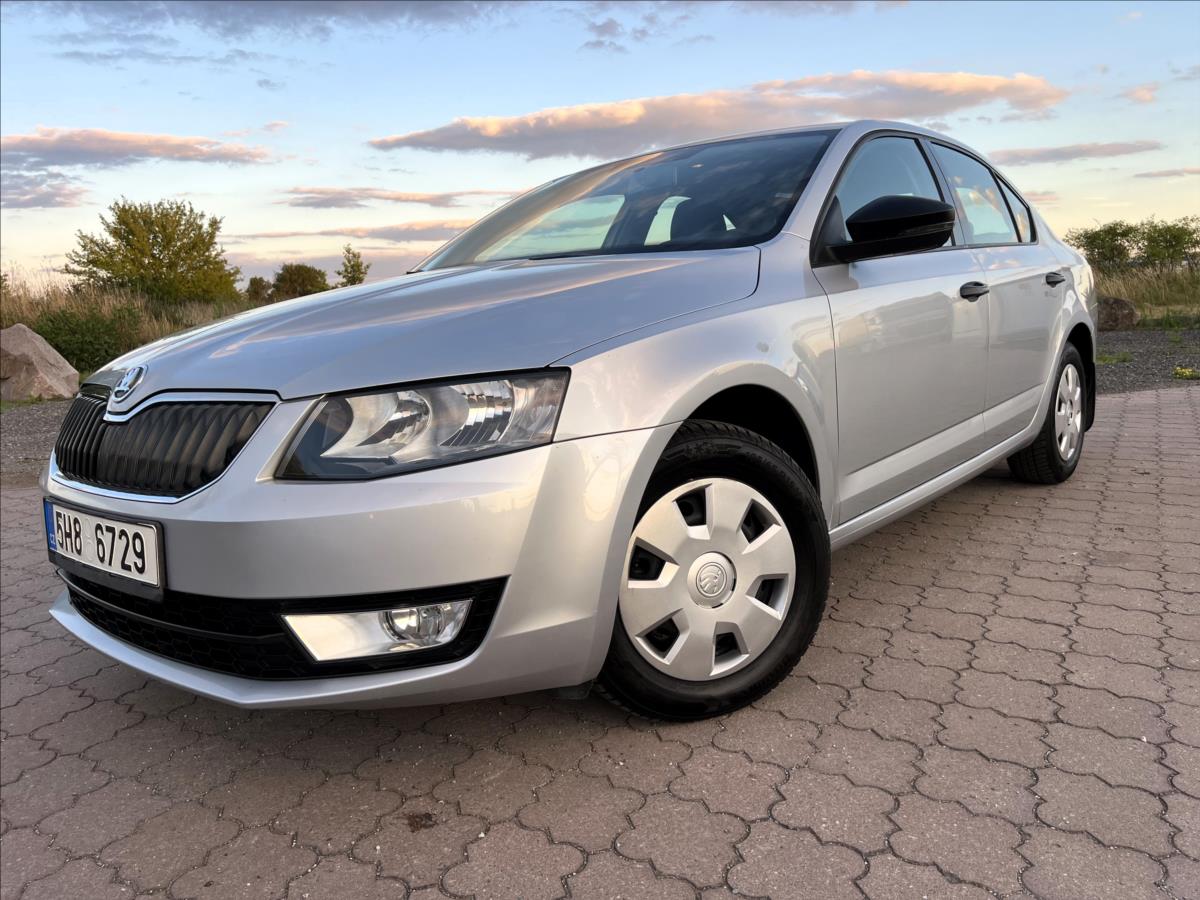 skoda-octavia-1-6-tdi-77kw-active-1-maj-cr - 5