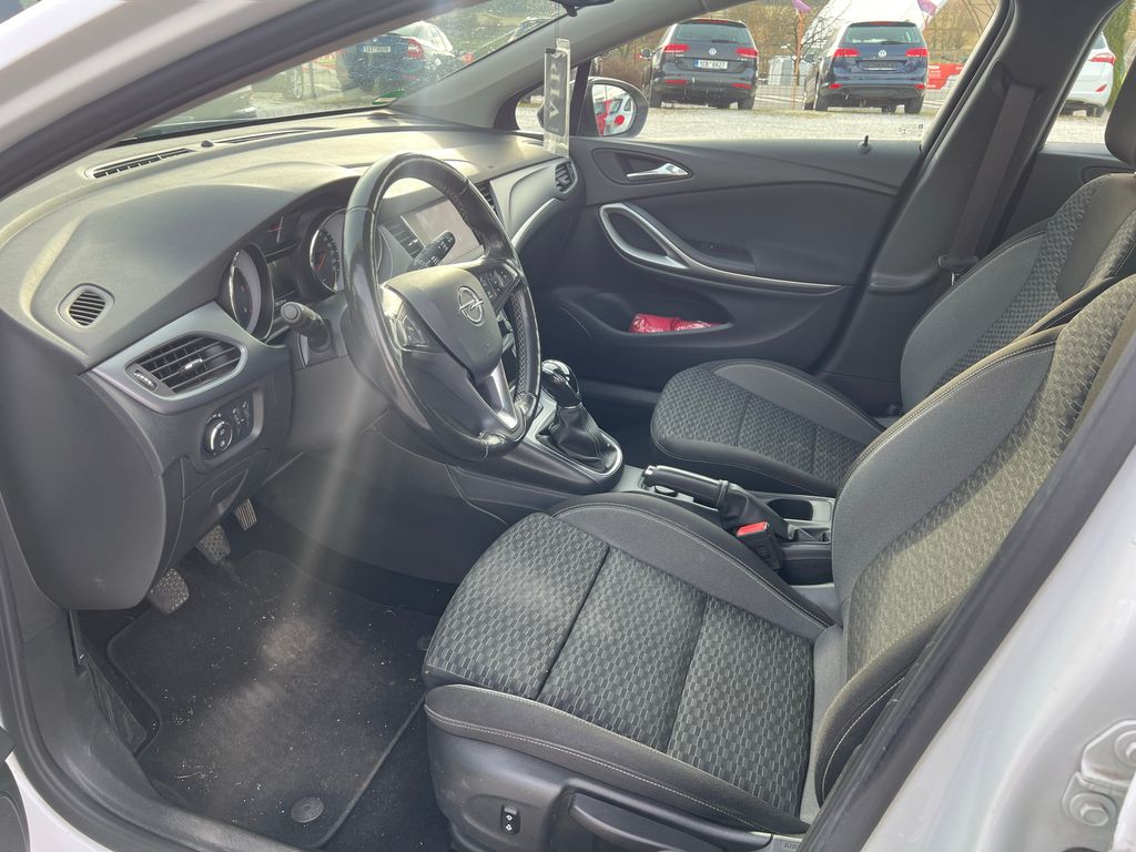 opel-astra-sports-tourer-1-5 - 3