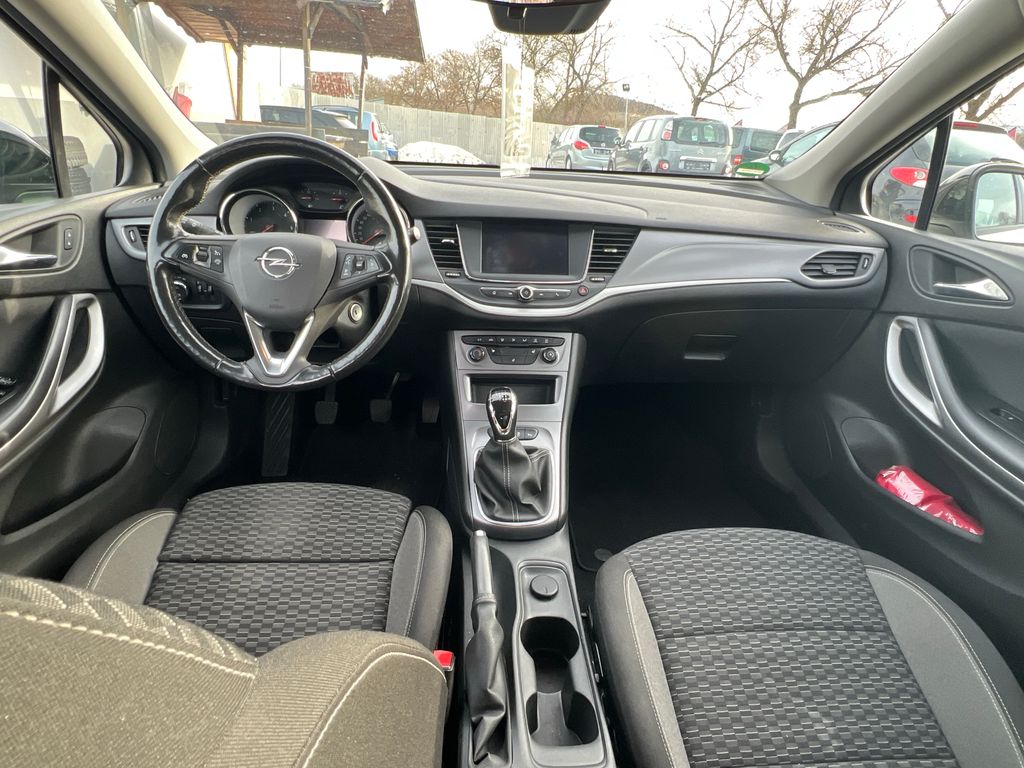 opel-astra-sports-tourer-1-5 - 5