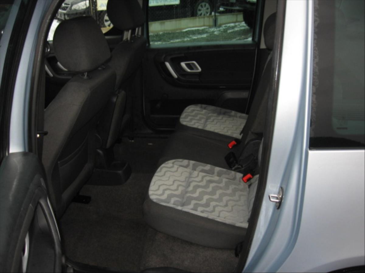 skoda-roomster-1-4-16-v - 6