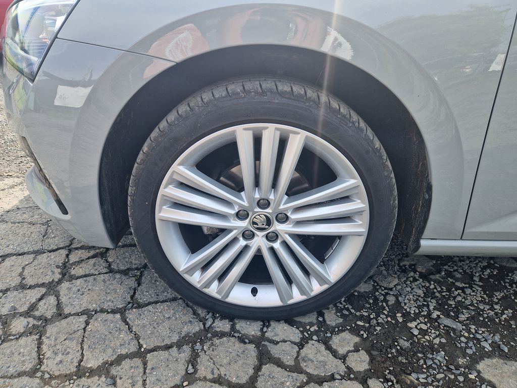 skoda-scala-1-0-tsi-81kw-style-plus-navi - 8