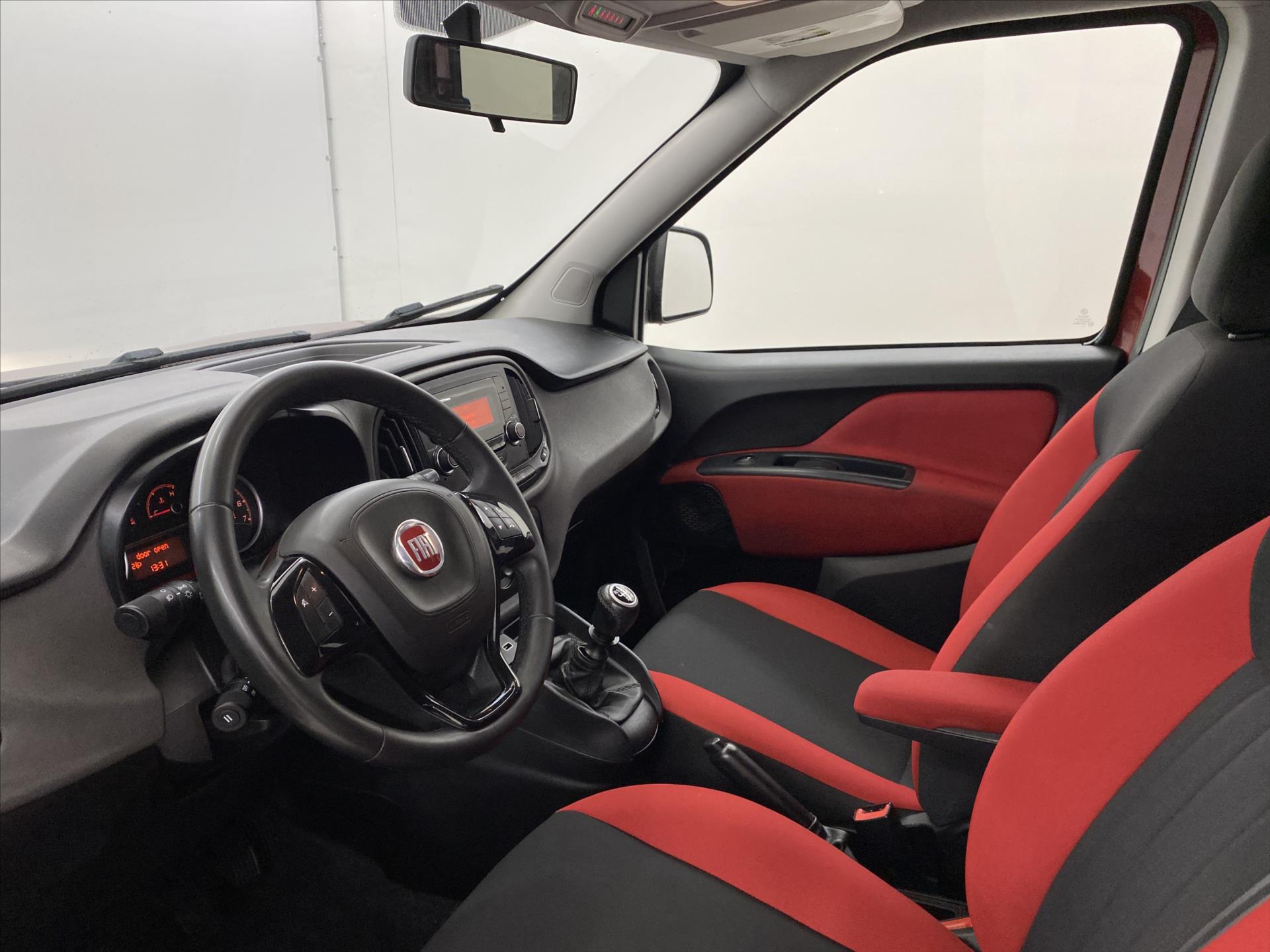 fiat-doblo-1-4-t-jet-lpg-88kw-7-mist - 4