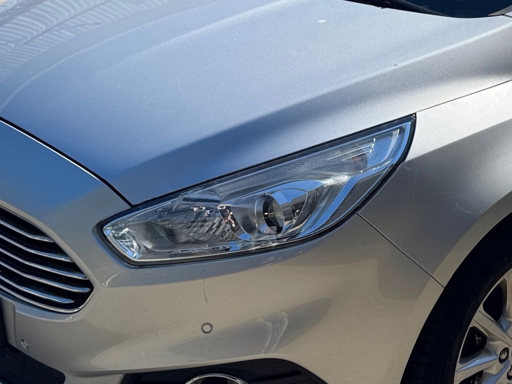 ford-s-max-business-edition - 4