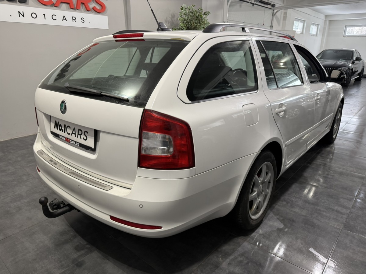 skoda-octavia-1-2-tsi-77-kw-navigace-tazne - 4