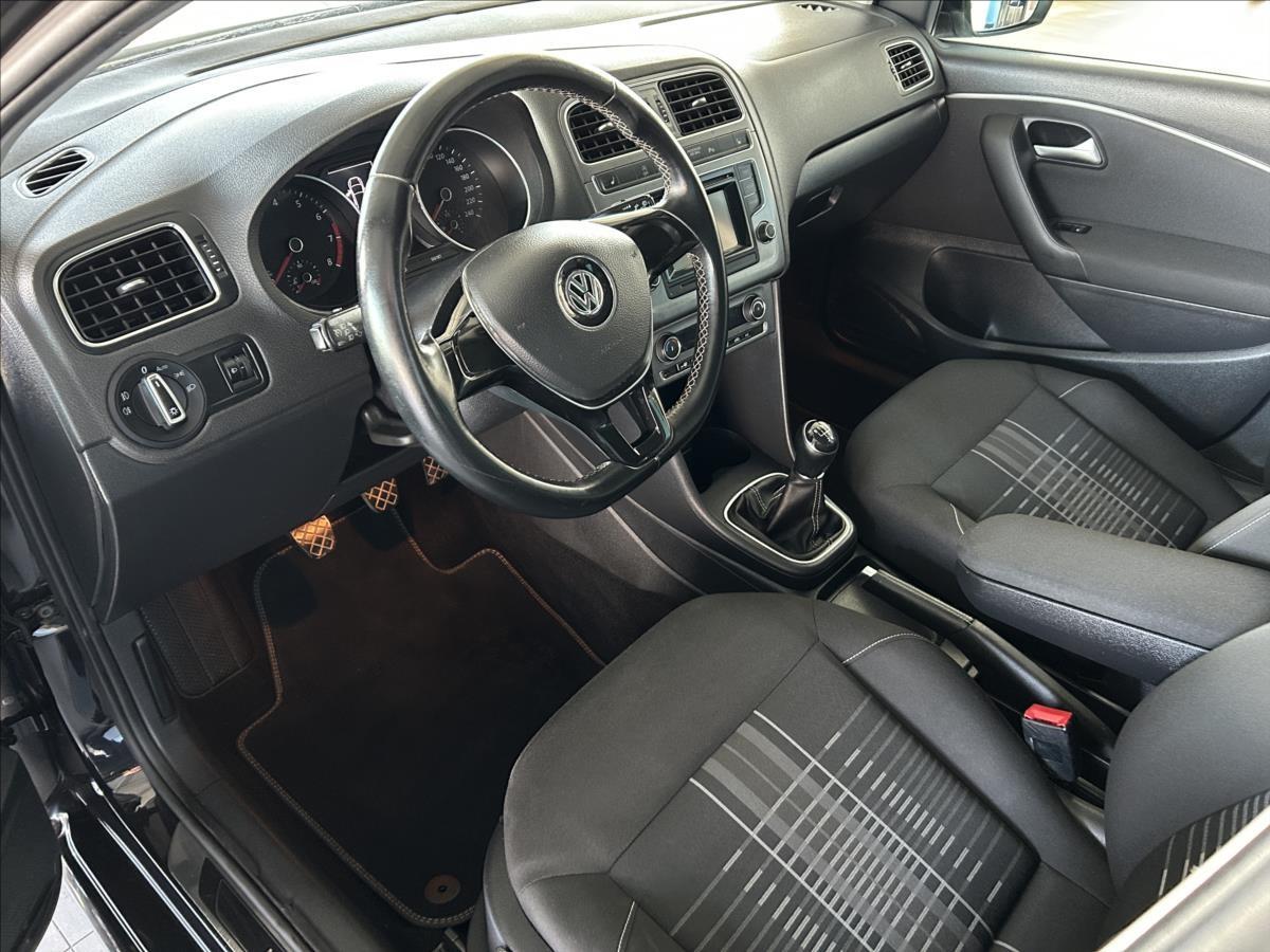 volkswagen-polo-1-2-tsi-lounge-2-maj-serviska - 6