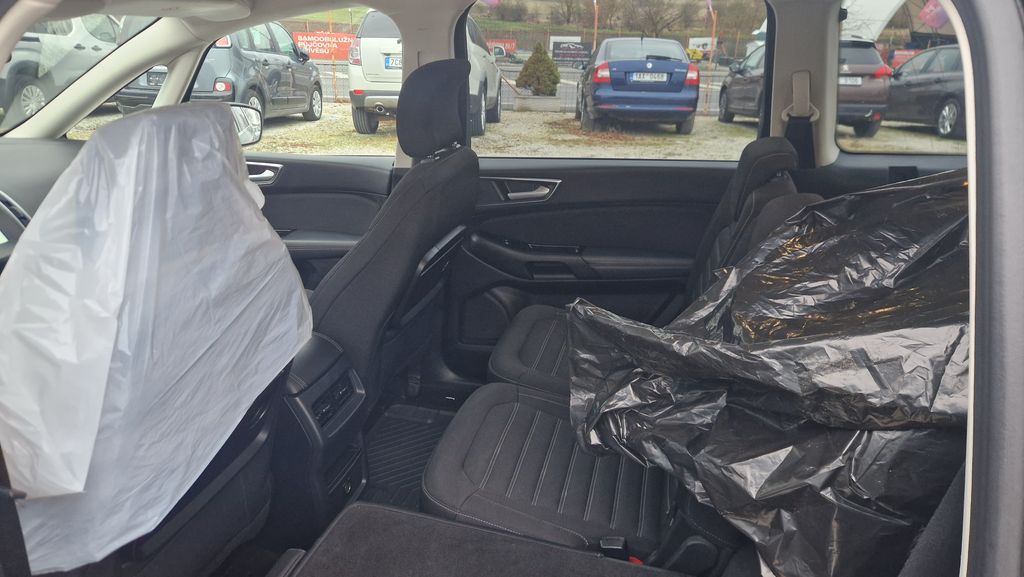 ford-galaxy-2-0-tdci - 7