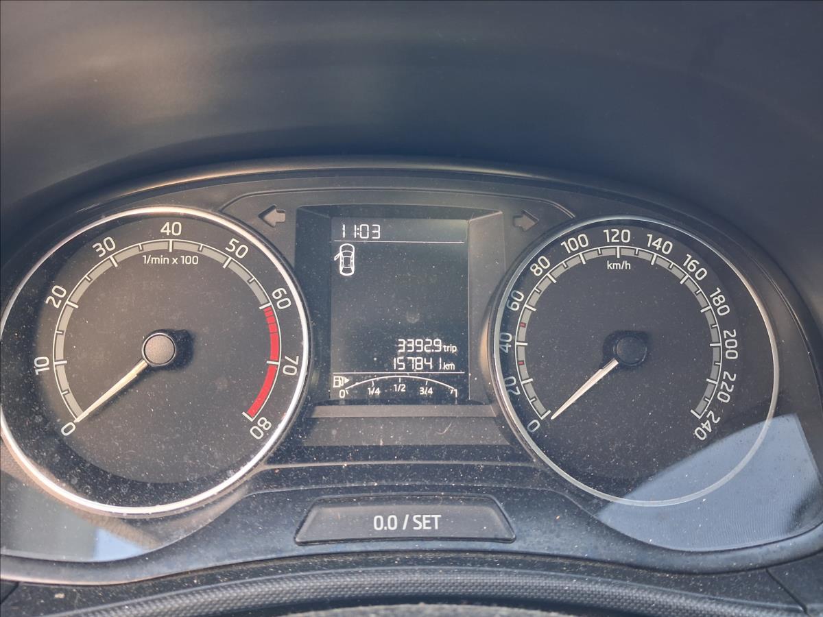 skoda-fabia-1-0-1-0-70kw-cr-driver - 9