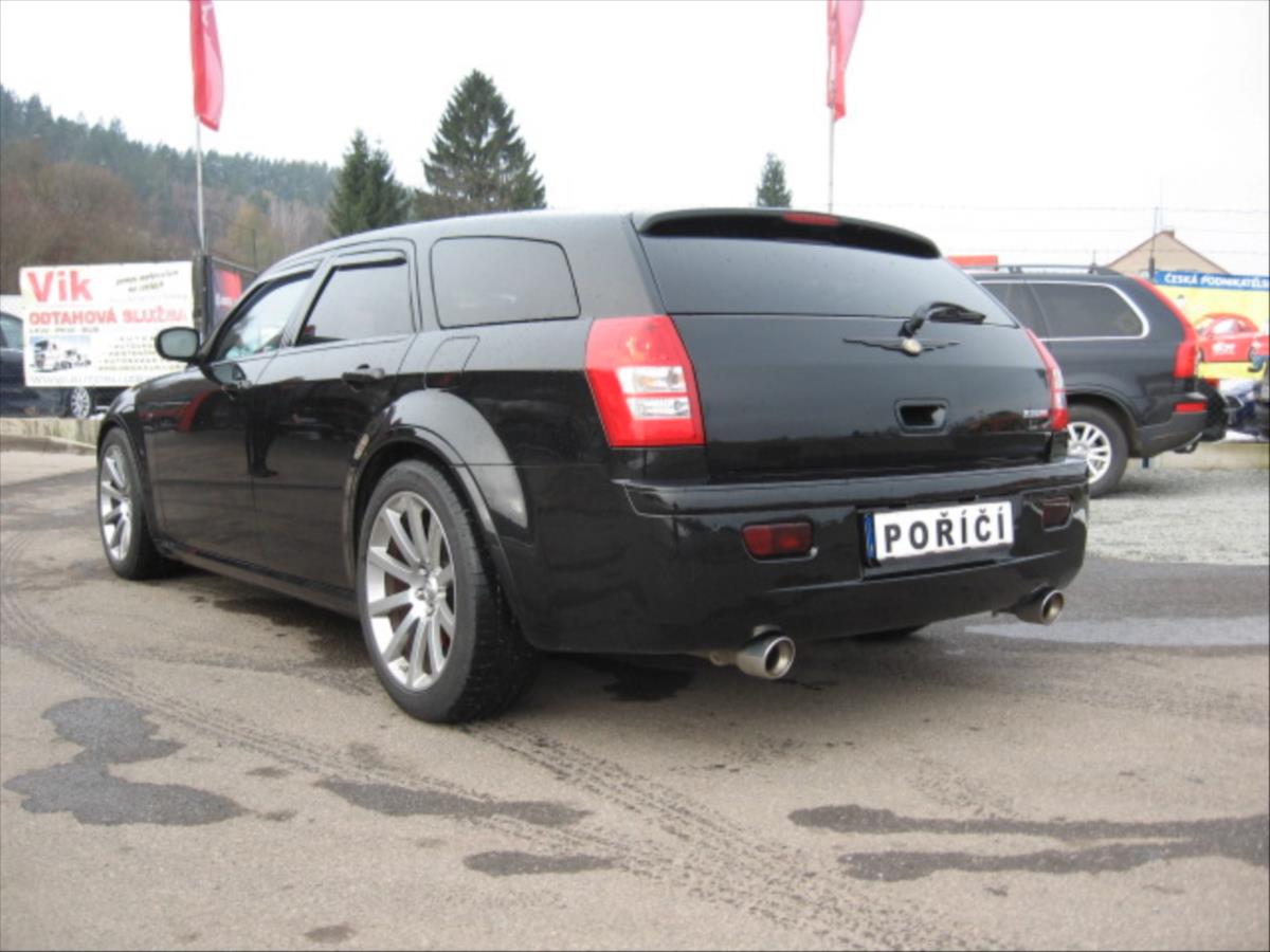 chrysler-300c-6-1-hemi-srt-8 - 4