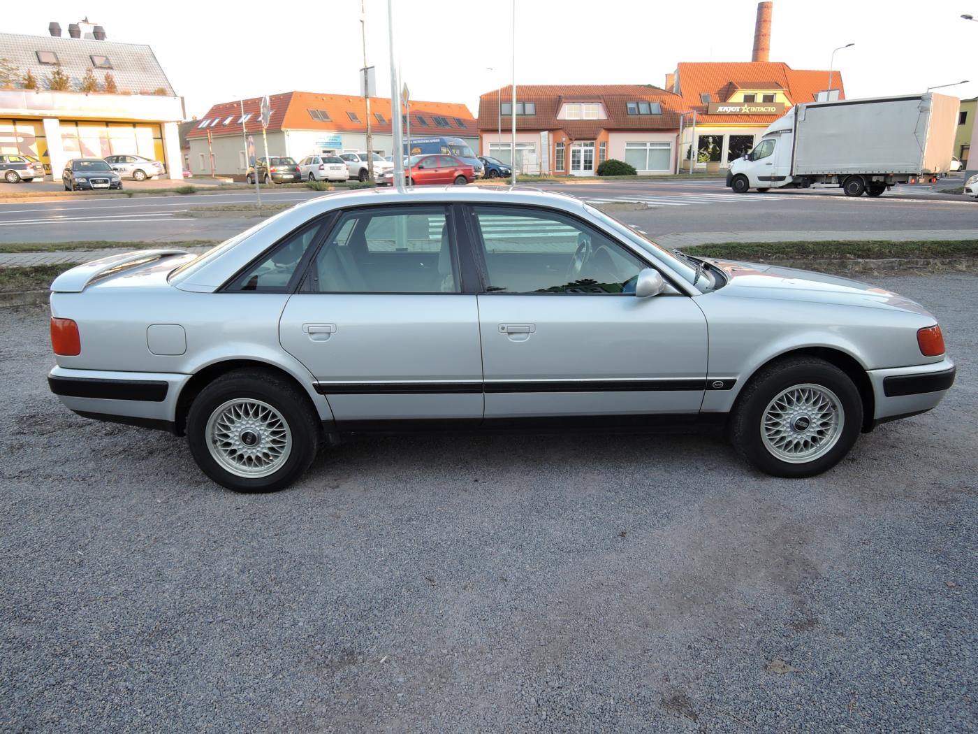 audi-100-2-6-v6-1-majitel-146-000-km - 4