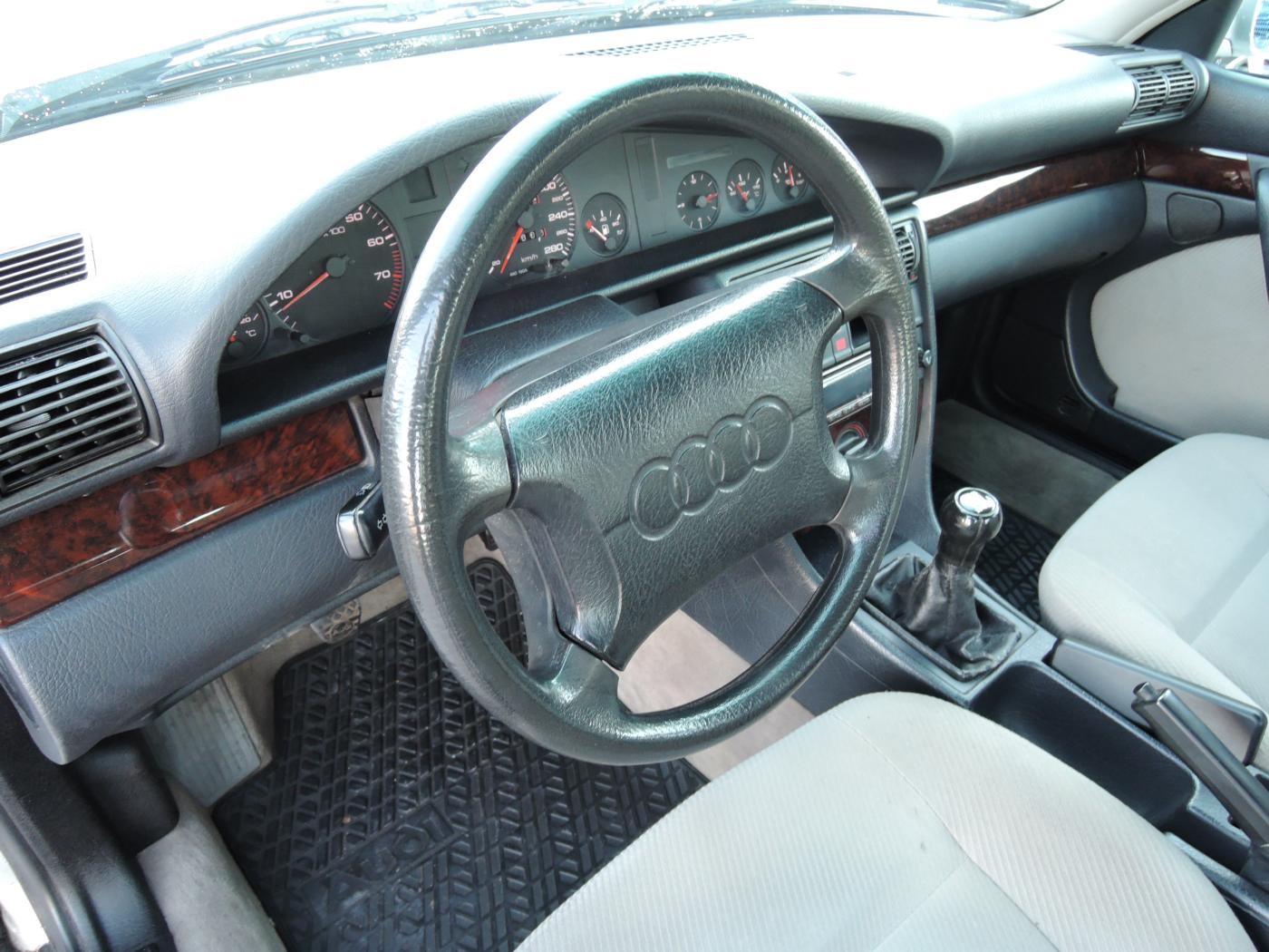 audi-100-2-6-v6-1-majitel-146-000-km - 8