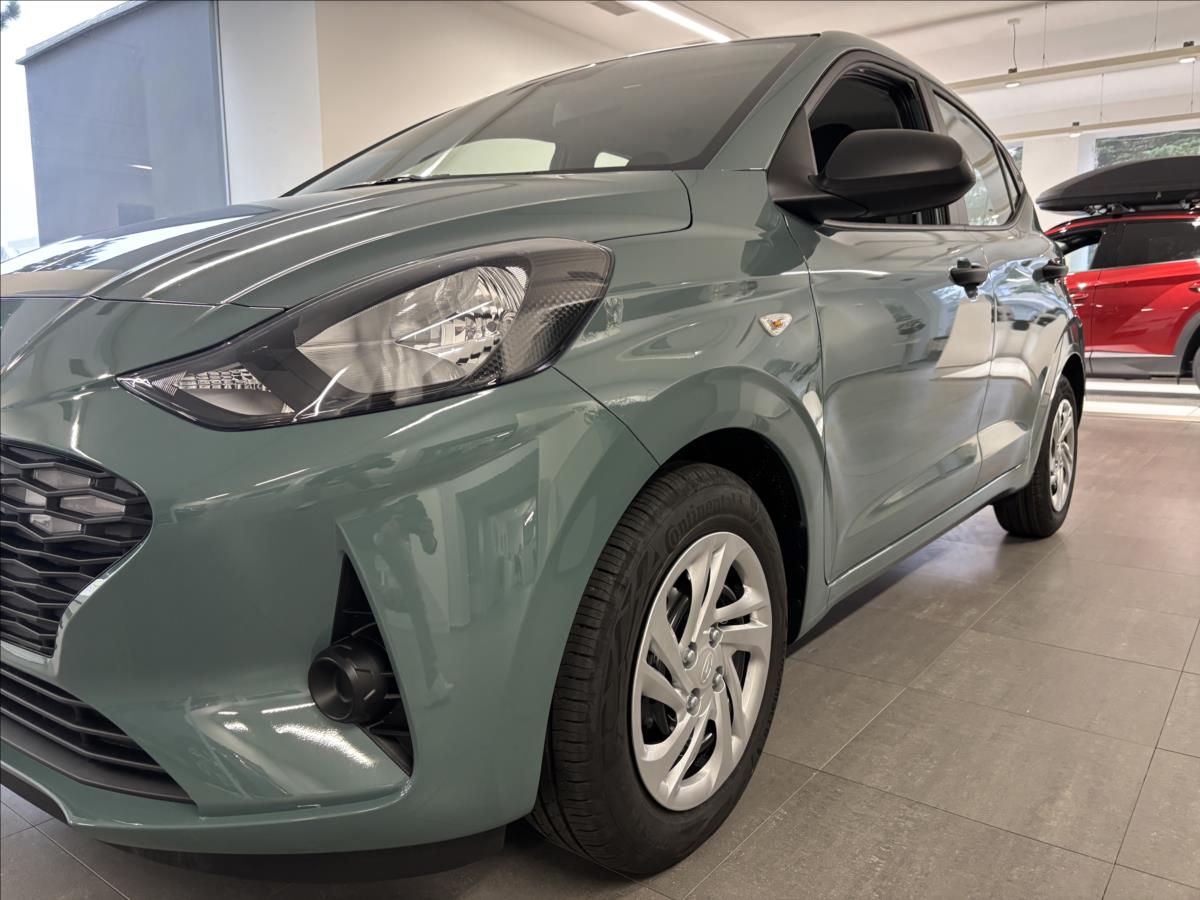 hyundai-i10-1-0-i-go-navi-kamera-zaruka - 3