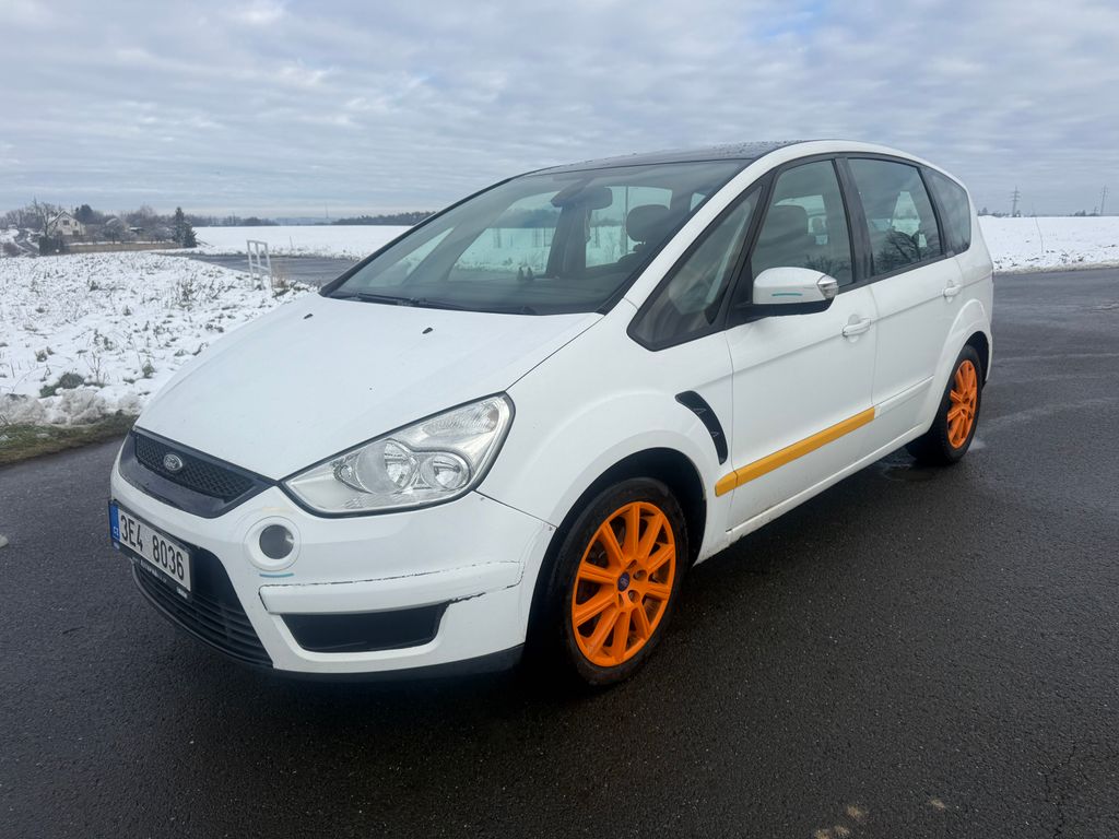 Ford S-MAX 2,0 TDCI 7 MÍST STK 10/26