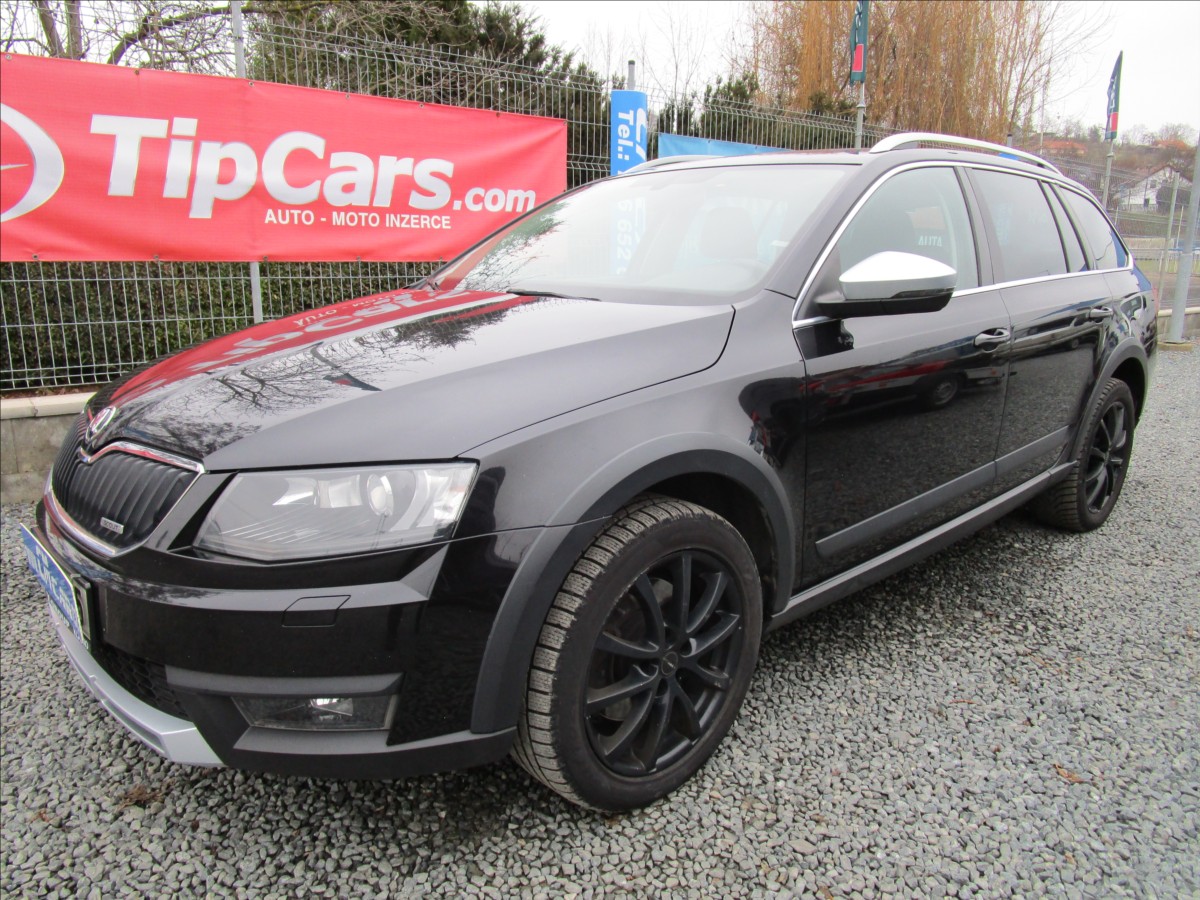 Škoda Octavia Combi 2.0TDi DSG, Scout