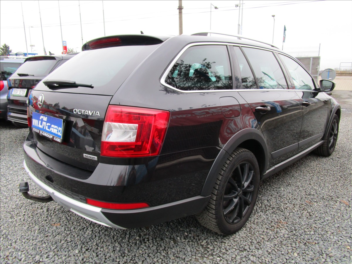 skoda-octavia-combi-2-0tdi-dsg-scout - 3
