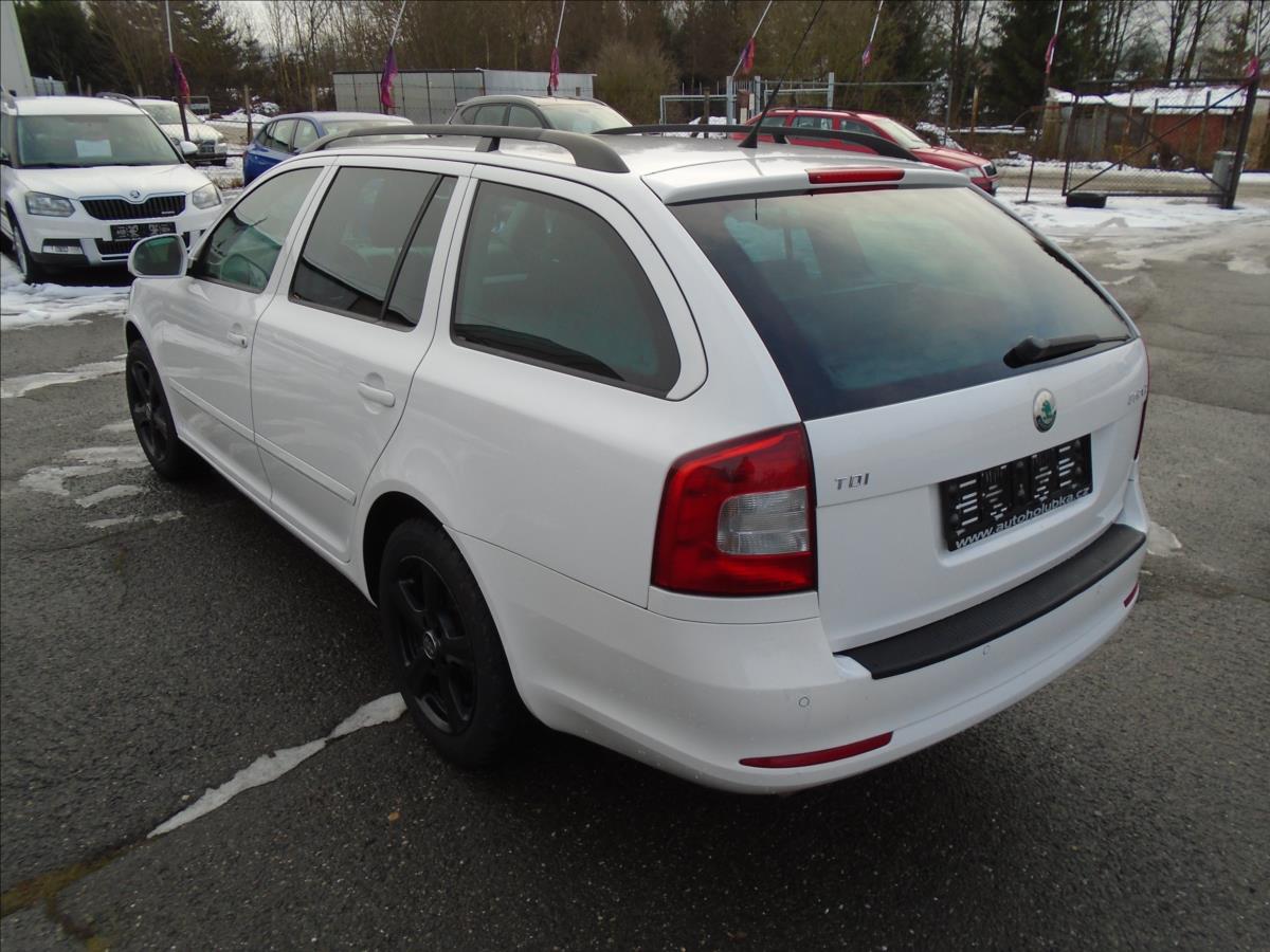 skoda-octavia-1-6 - 1