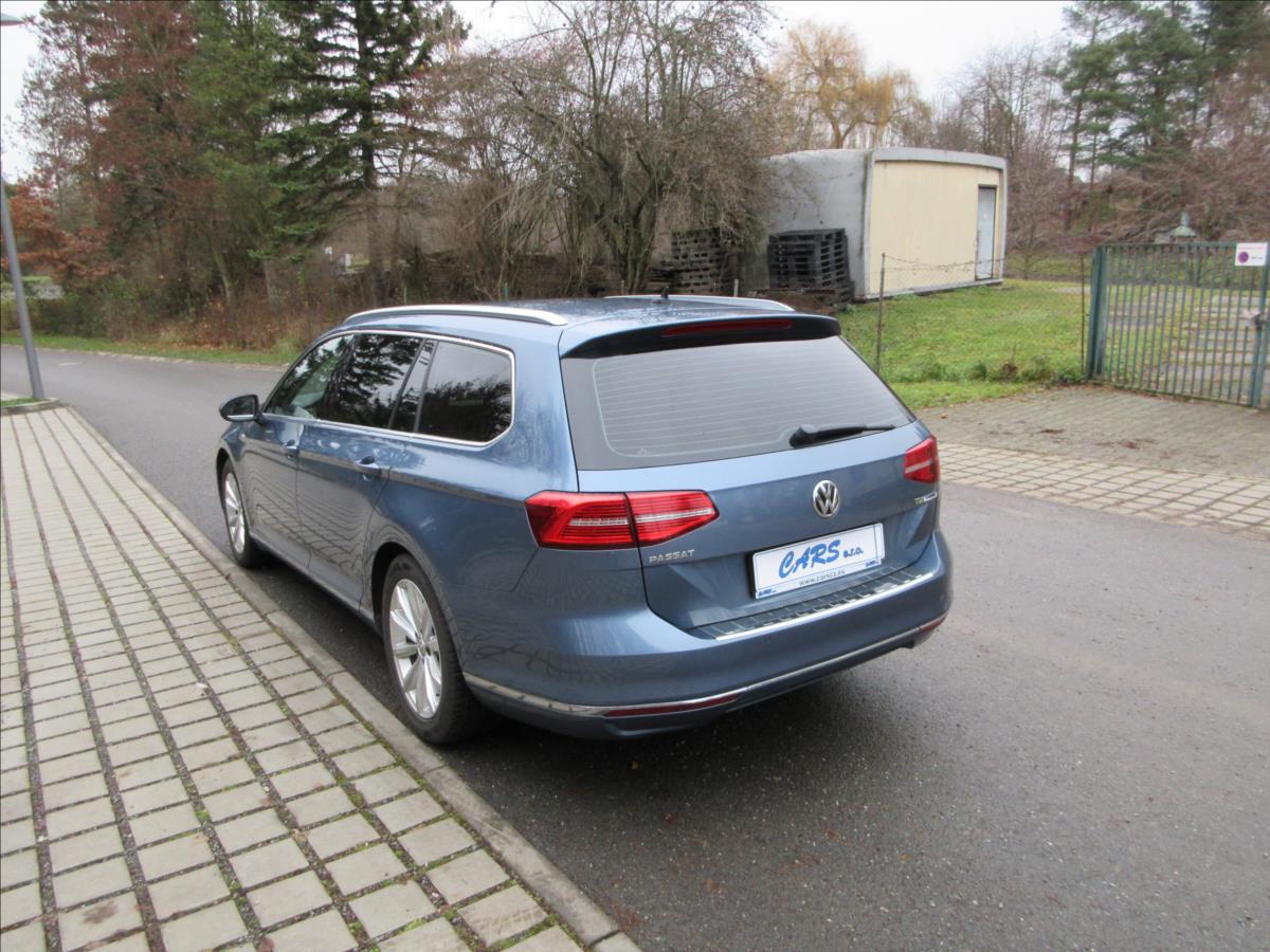 volkswagen-passat-1-6-tdi-88kw-navi-kamera-highline - 6