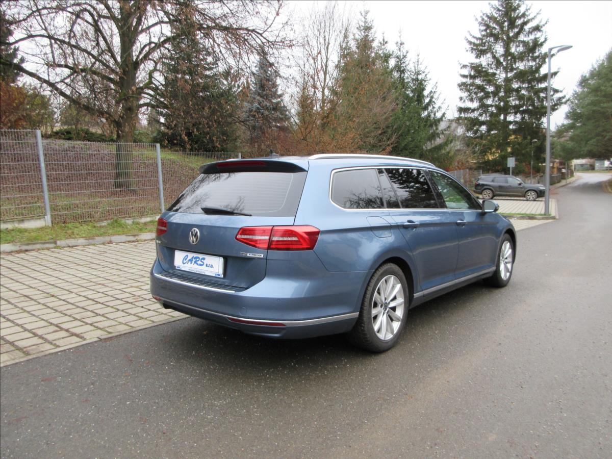 volkswagen-passat-1-6-tdi-88kw-navi-kamera-highline - 8