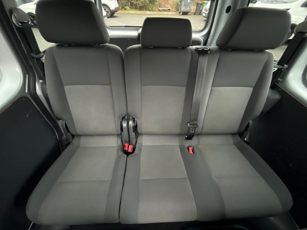 volkswagen-caddy-1-2-tsi-63-kw-zaruka-servis - 5