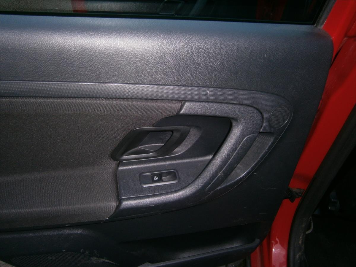 skoda-fabia-1-6-tdi-scout - 9