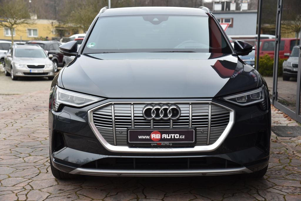 audi-e-tron-55-300-kw-s-line-quattro - 1