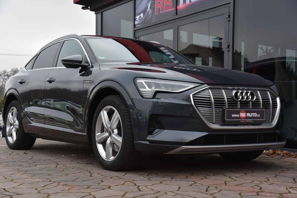 audi-e-tron-55-300-kw-s-line-quattro - 4