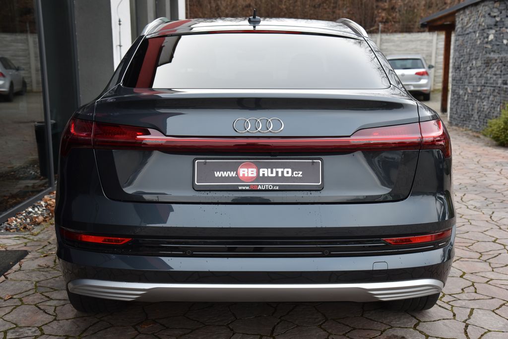 audi-e-tron-55-300-kw-s-line-quattro - 8
