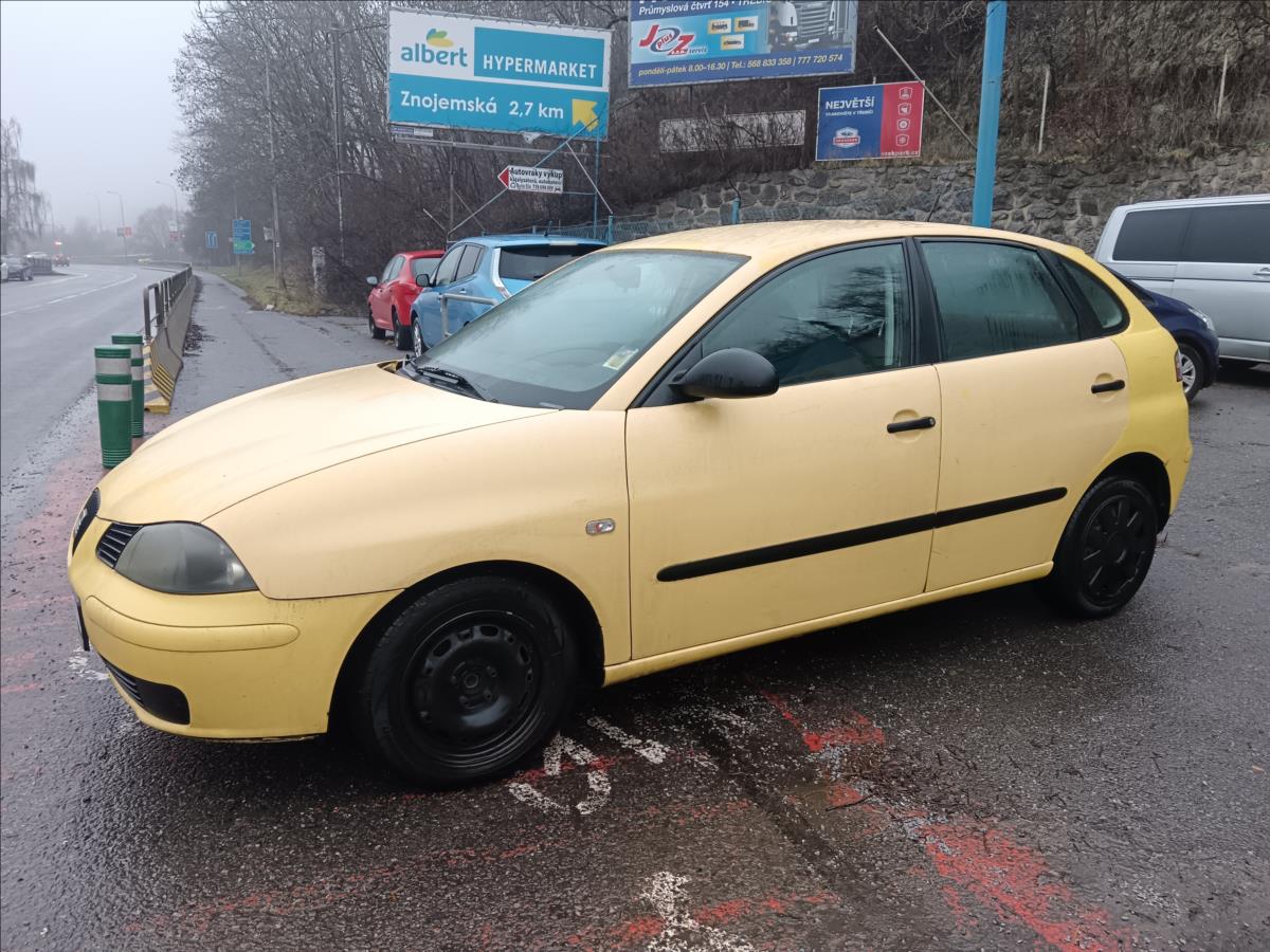 seat-ibiza-1-4-i-reference - 4