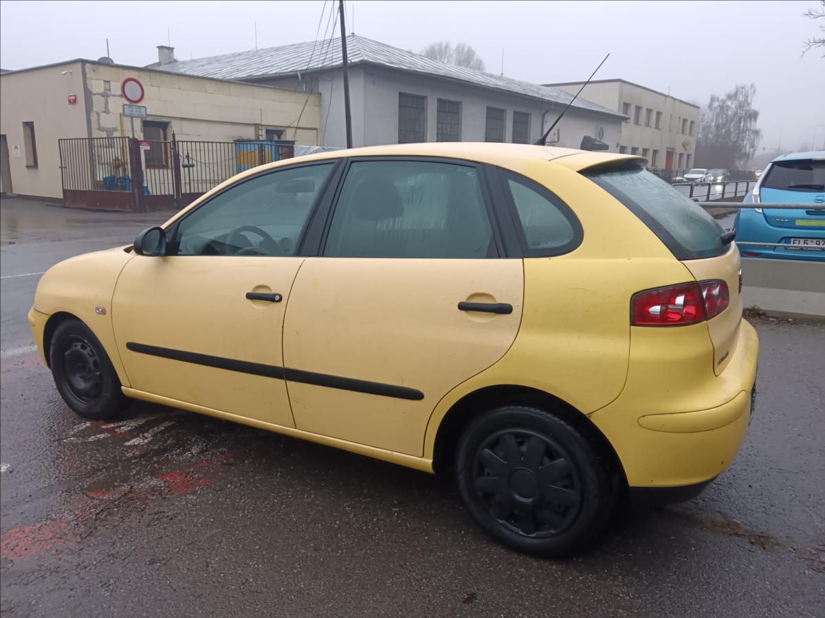 seat-ibiza-1-4-i-reference - 6