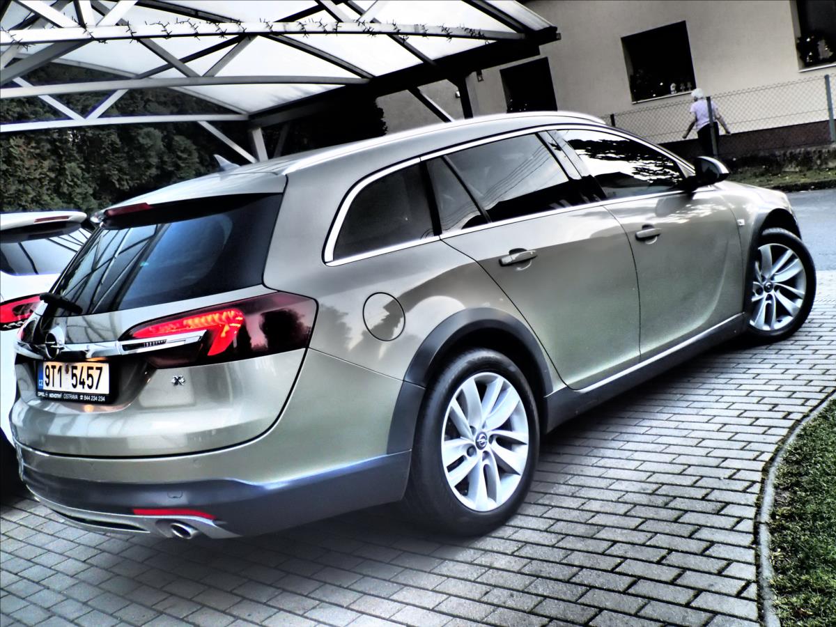opel-insignia-2-0-143kw-4x4-cr-1-maj - 3