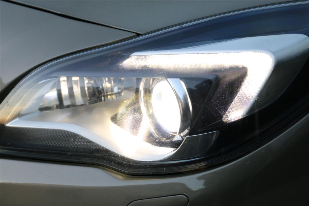 opel-insignia-2-0-143kw-4x4-cr-1-maj - 8