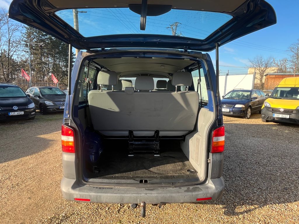 volkswagen-caravelle-2-5tdi-96kw-8mist - 4