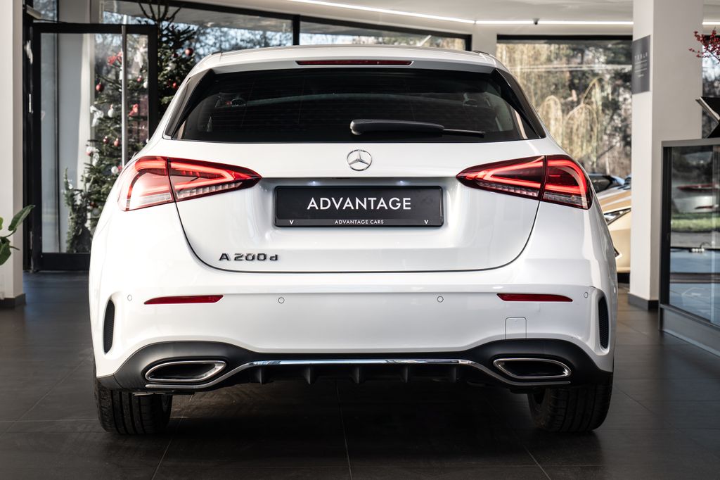 mercedes-benz-tridy-a-200d-vyhrivana-sedadla-carplay - 2