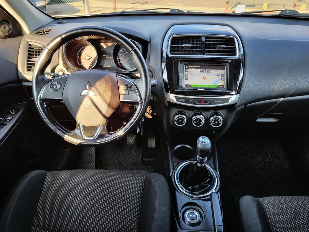 mitsubishi-asx-1-6-di-d-4x4-1-majitel - 7