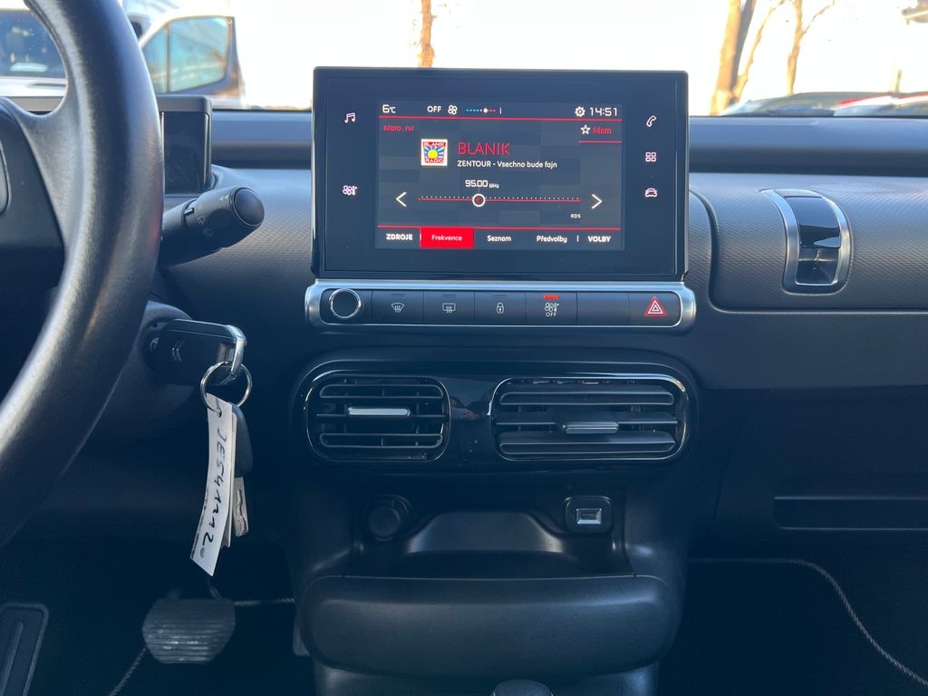 citroen-c4-cactus-1-2-110k-servis-zaruka-kamera - 9