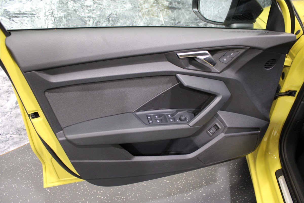 audi-a3-1-4-40-tfsi-e-sportback-advanced - 7