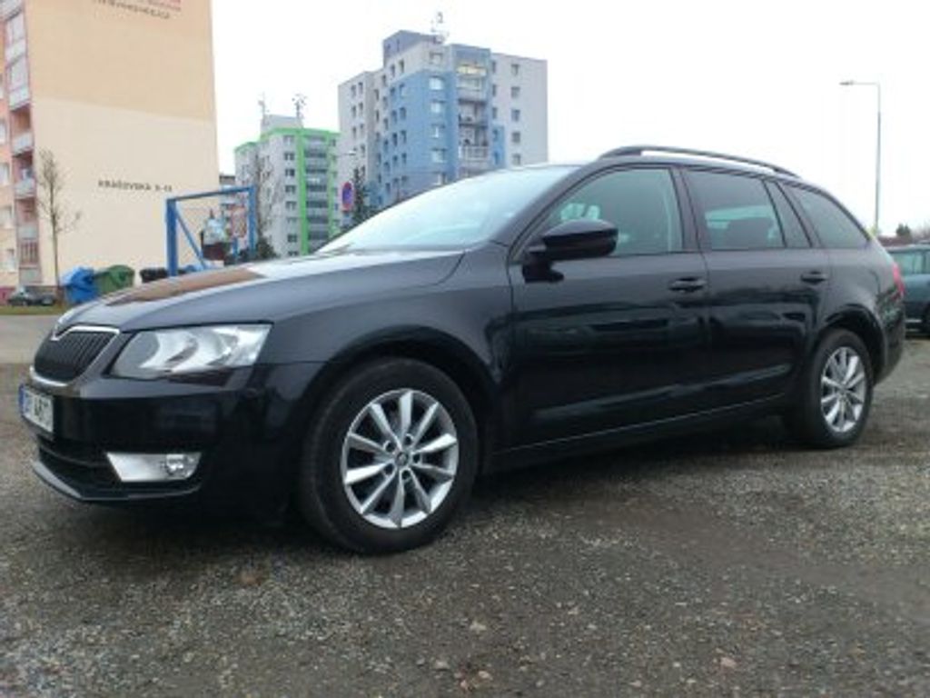 skoda-octavia-1-4i-110-kw-6-kvalt-cz - 1
