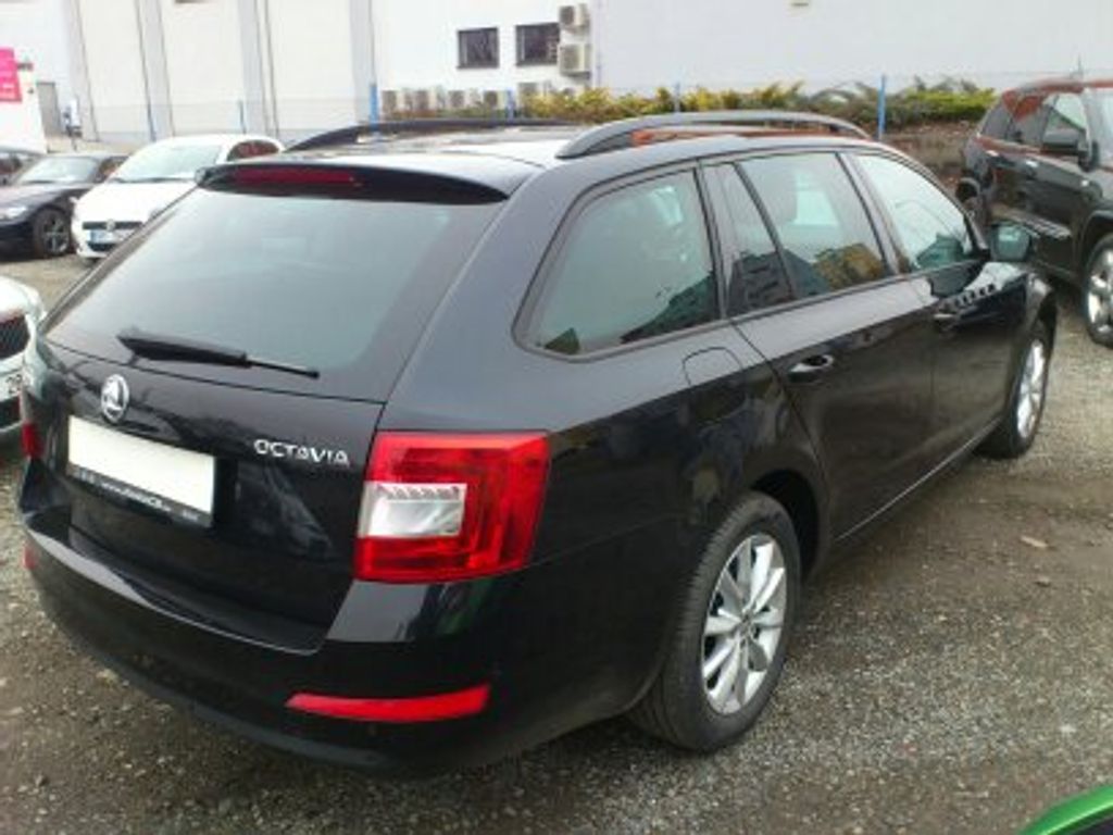 skoda-octavia-1-4i-110-kw-6-kvalt-cz - 5