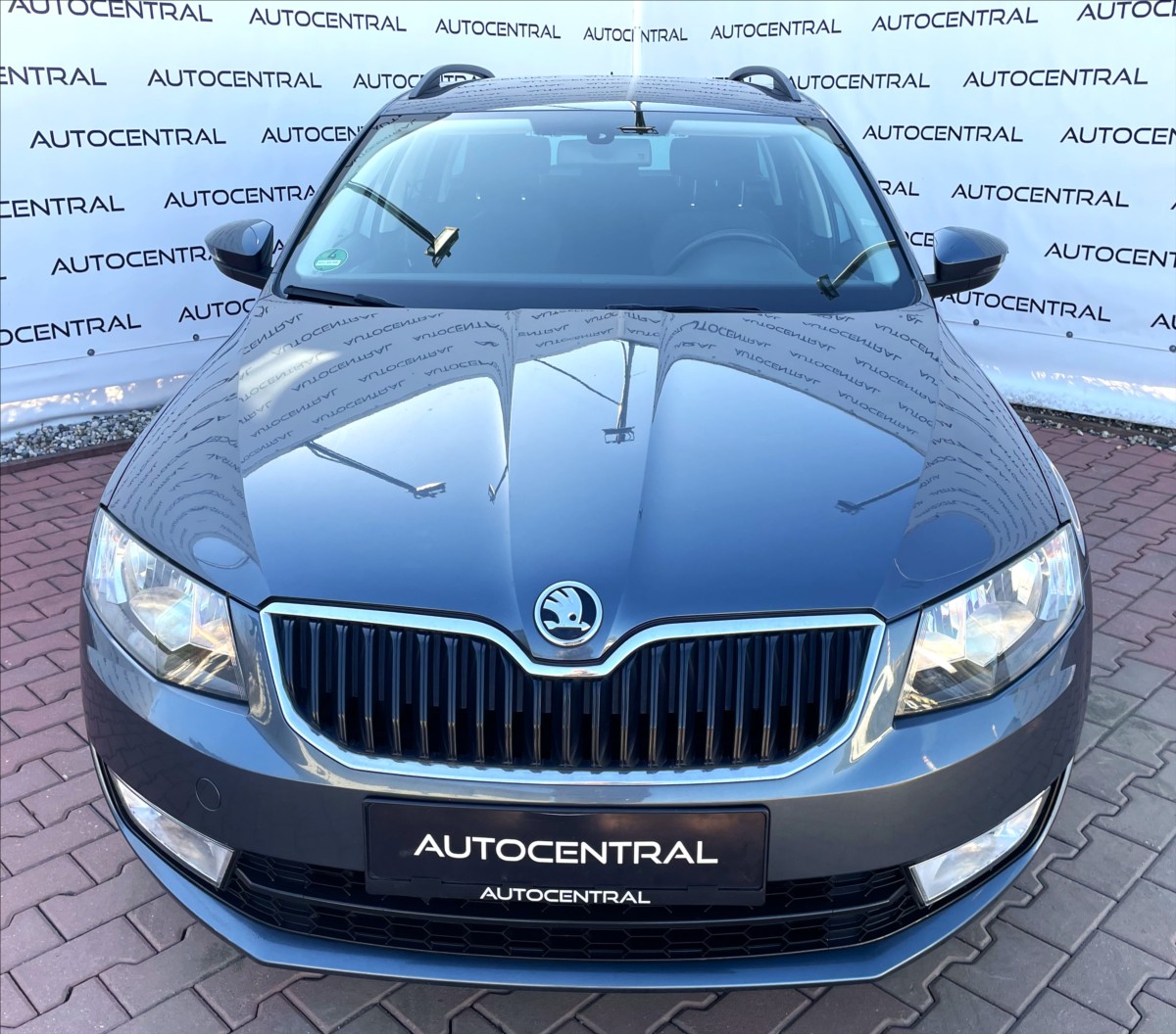 skoda-octavia-1-4-tsi-81kw-navi-servisni-knizka-pekny-stav - 1