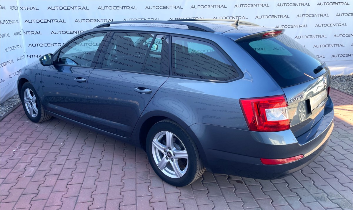 skoda-octavia-1-4-tsi-81kw-navi-servisni-knizka-pekny-stav - 5