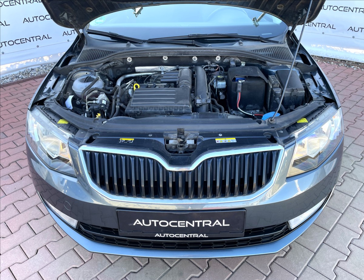 skoda-octavia-1-4-tsi-81kw-navi-servisni-knizka-pekny-stav - 7