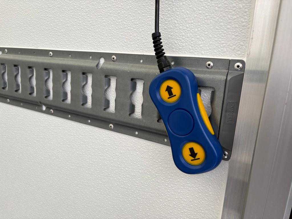 iveco-daily-3-0-50c-do-3-5t-skrin-hydr-c - 8