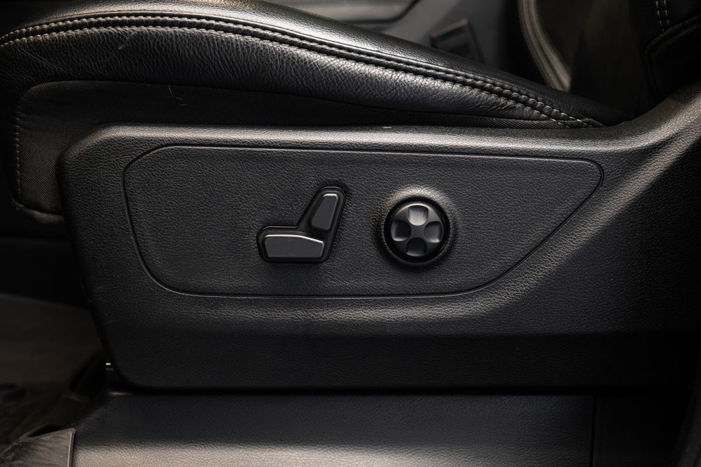 ram-1500-trx-stan-navijak-harman-kardon - 7